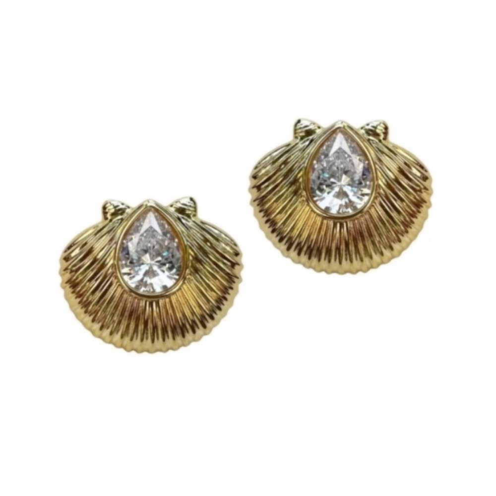 Nicola Bathie Gold and Crystal Shell Earrings - Picture 4 of 5